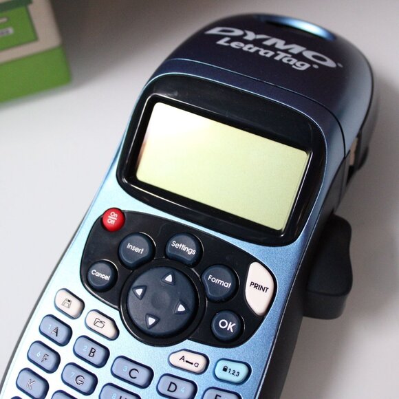 DYMO LetraTag 100H Label Maker Handheld Portable Label Printer LT-100H - Picture 7 of 11